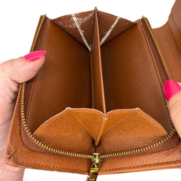 Louis Vuitton Monogram Porte Monnaie Tresor Wallet - Picture 13 of 17